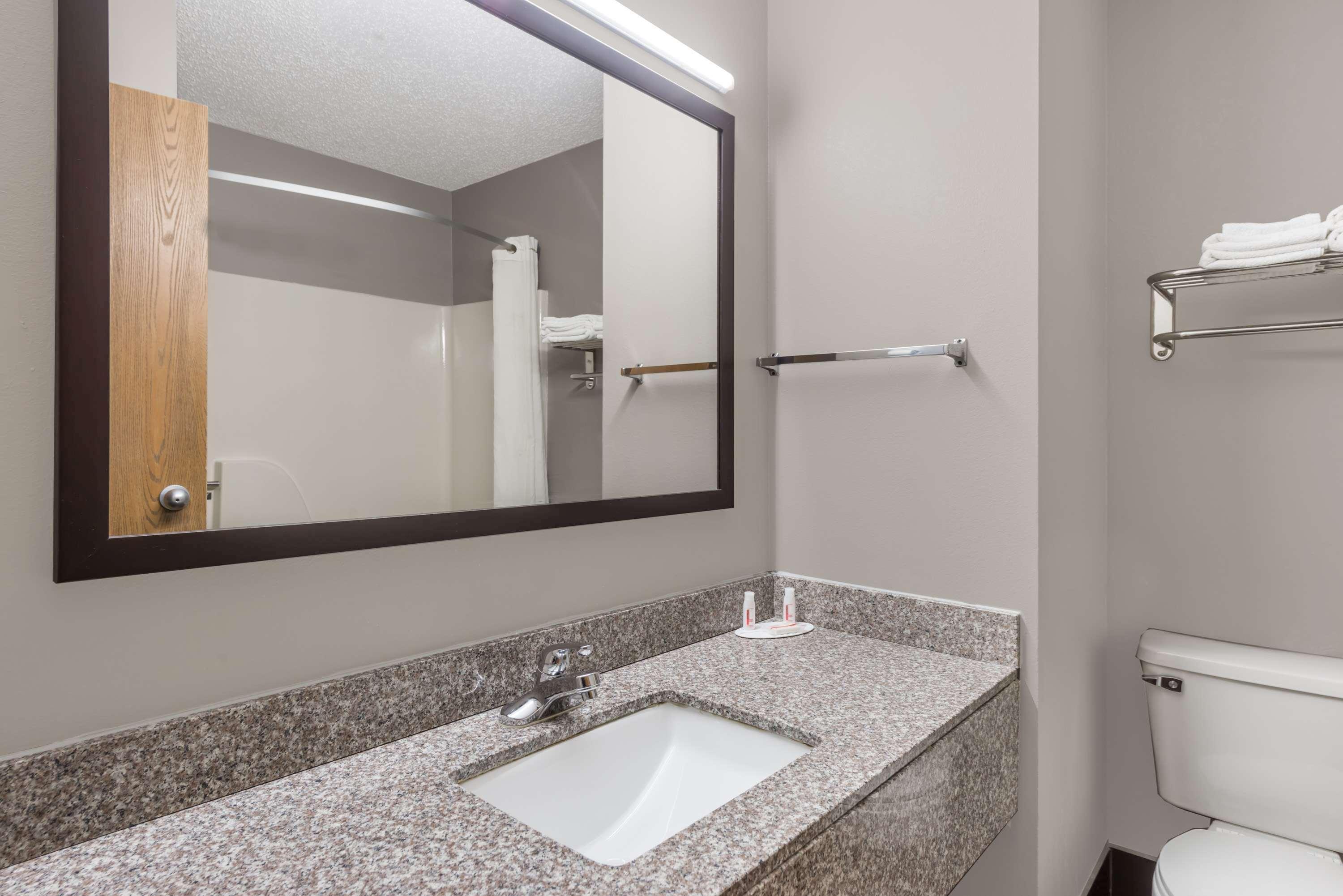 Super 8 By Wyndham West Plains Motel Luaran gambar